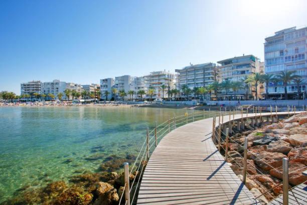 Alquiler Vacacional Salou W&S Bagian luar foto