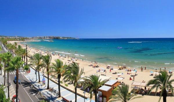 Alquiler Vacacional Salou W&S Bagian luar foto